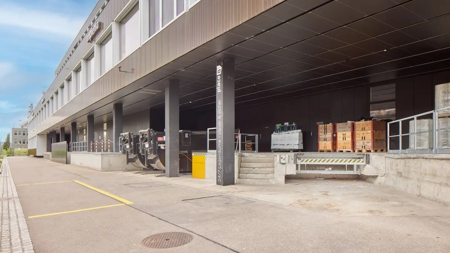 Espace de stockage à louer - Thurgauerstrasse 101, 8152 Glattpark (Opfikon) - Photo 2