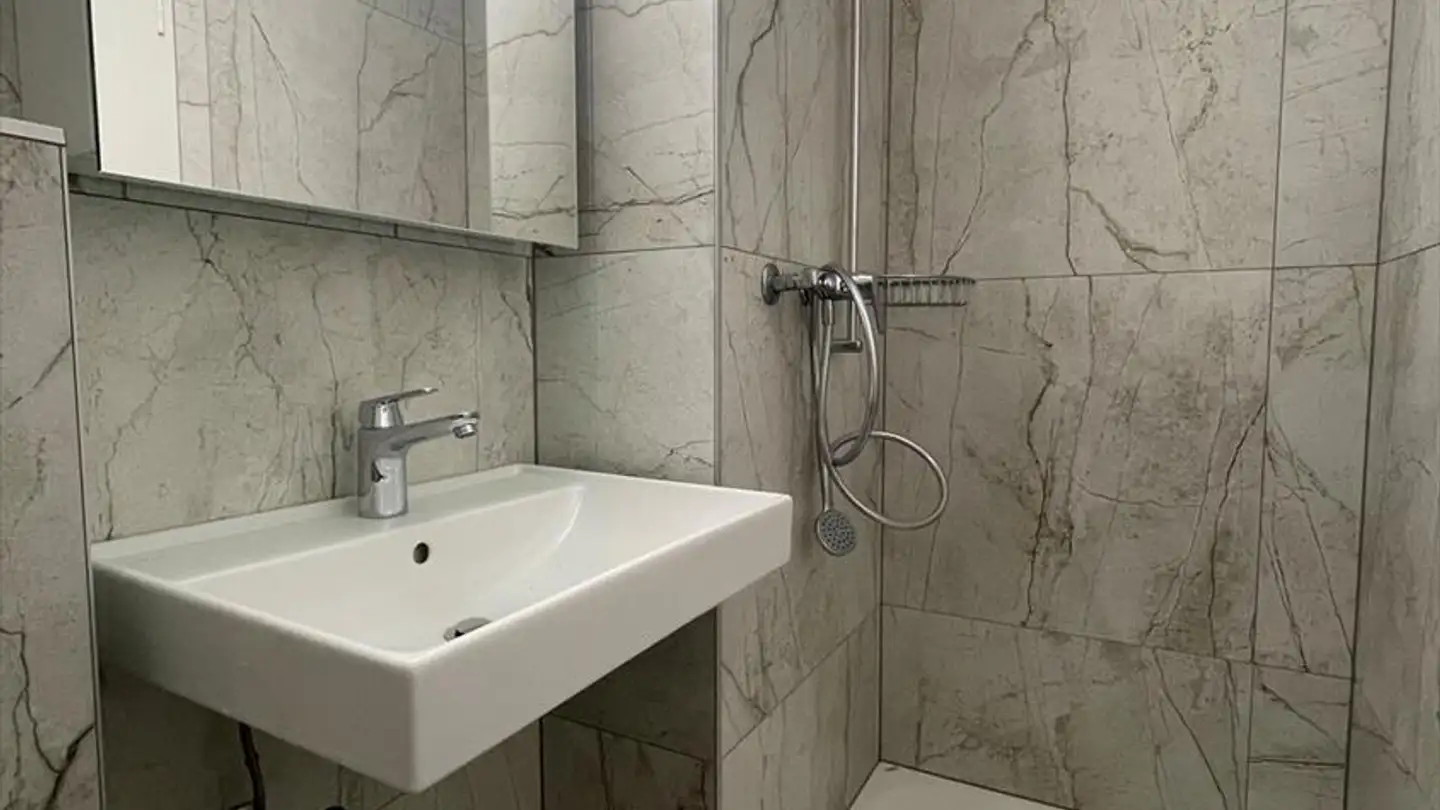 Appartement à louer - Rue Pierre De Savoie 5, 1680 Romont FR - Photo 3