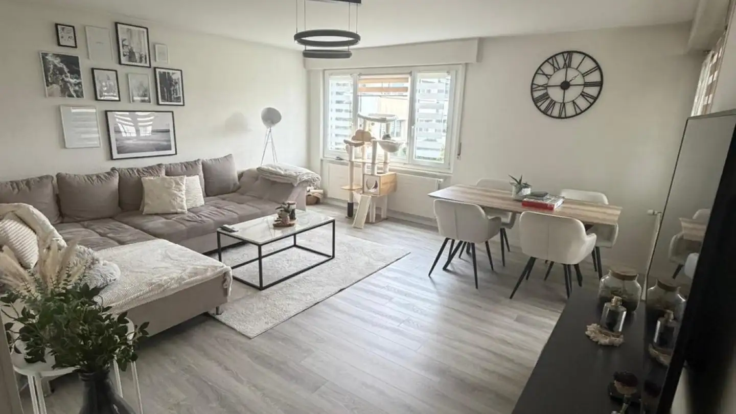 Appartamento in affitto - 2013 Colombier NE