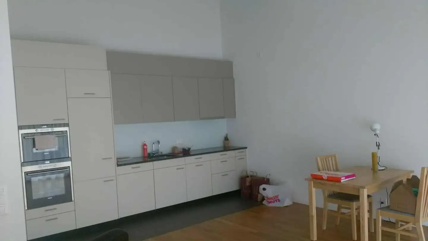 Appartement à louer - 8103 Unterengstringen