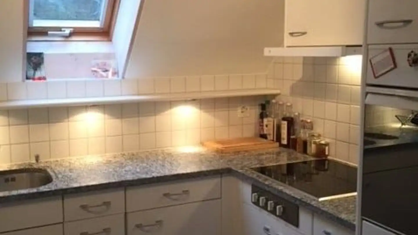 Dachgeschosswohnung mieten - Rosentalstrasse 93, 8400 Winterthur - Foto 4