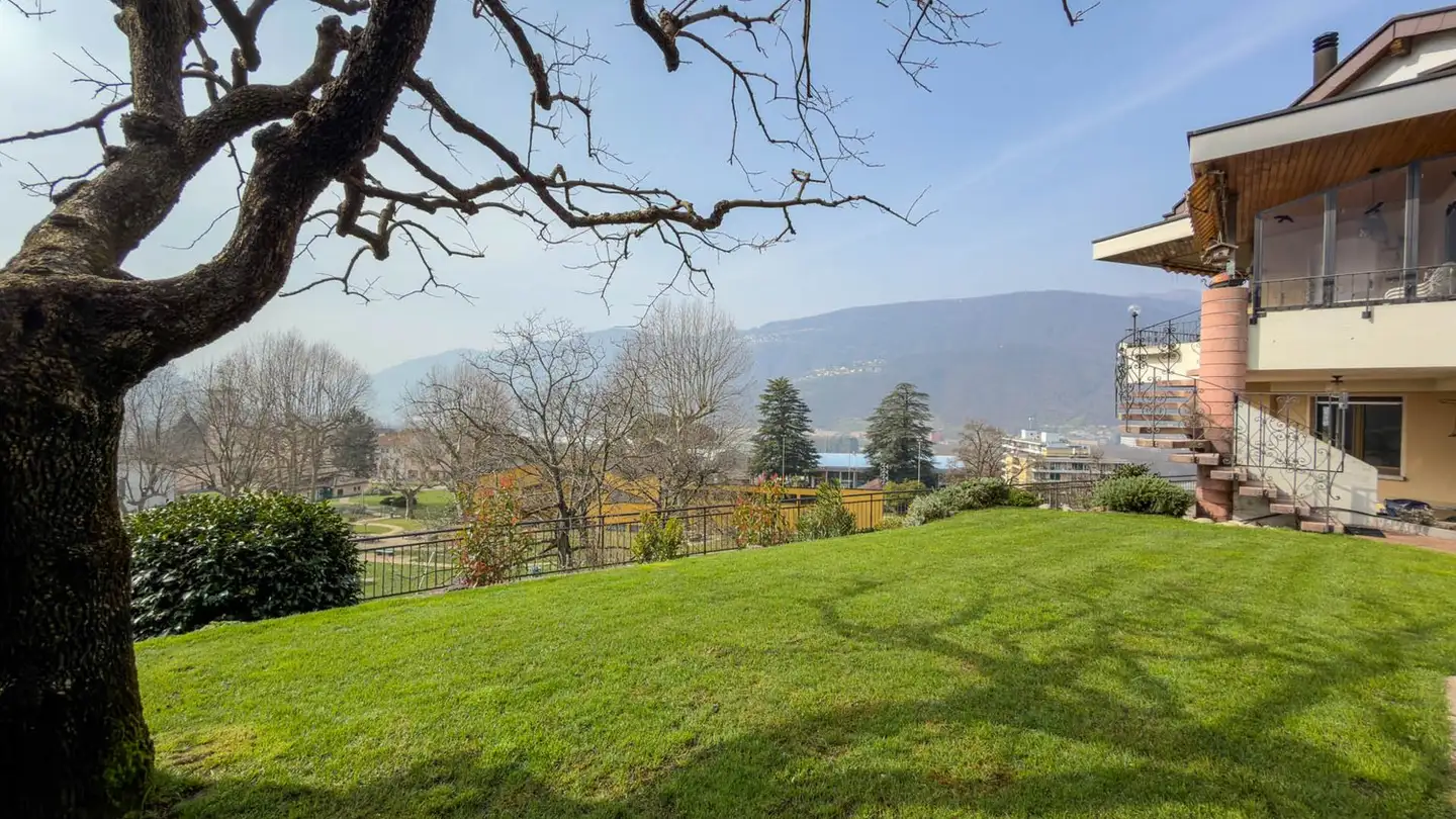 Casa bifamiliare in vendita - 6943 Vezia