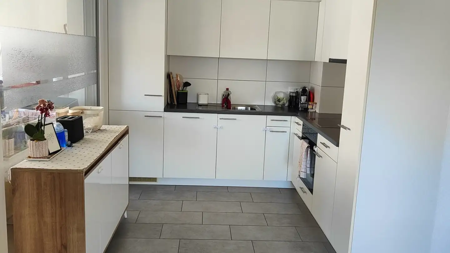 Apartment for rent - Avenue De La Gare, 1523 Granges-près-Marnand - Photo 2