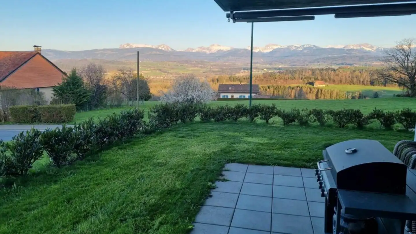 Appartement à louer - Rue Du Village 20, 1078 Essertes