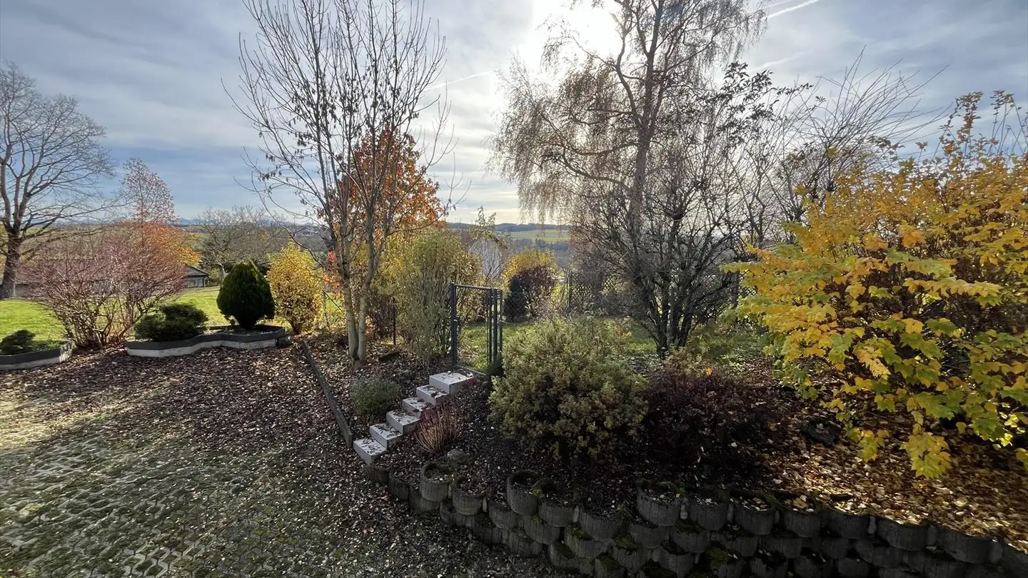 Single house for sale - 1410 Correvon - Photo 2