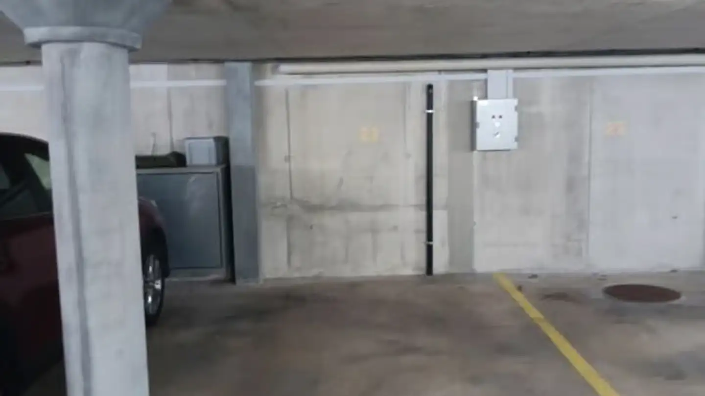Garage singolo in affitto - Allée Johann-Heinrich-Pestalozzi / Johann-Heinrich-Pestalozzi-Allee 103, 2503 Biel/Bienne - Foto 2
