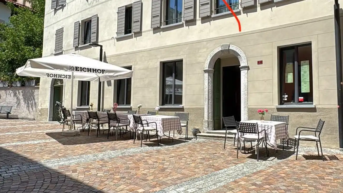 Appartement à louer - Piázza Gránda 2, 6822 Arogno
