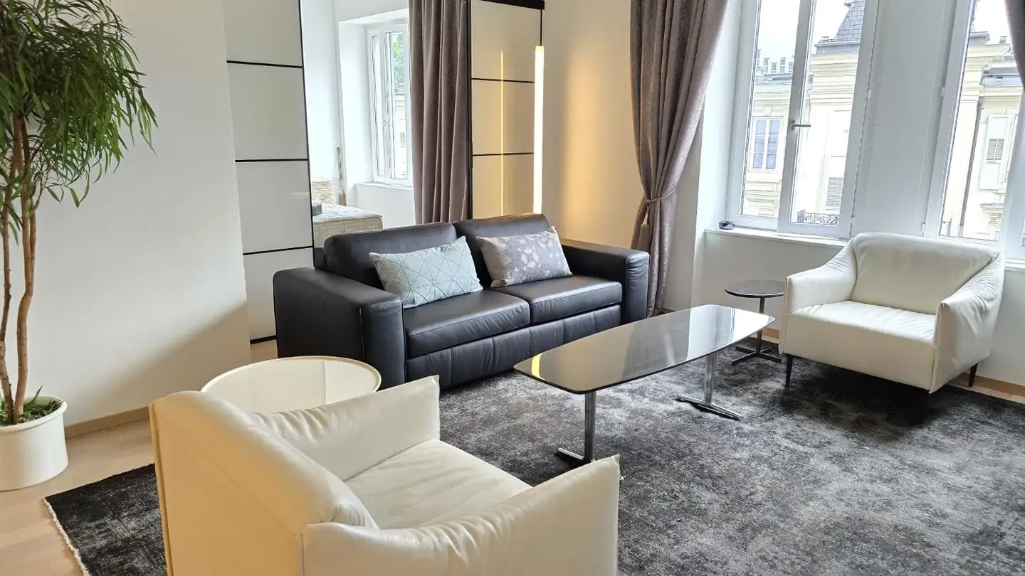 Loft for rent - Avenue Du Casino 10, 1820 Montreux - Photo 3