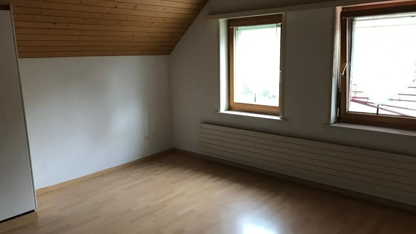 Dachgeschosswohnung mieten - Schwalbenstrasse 12, 8374 Dussnang - Foto 3