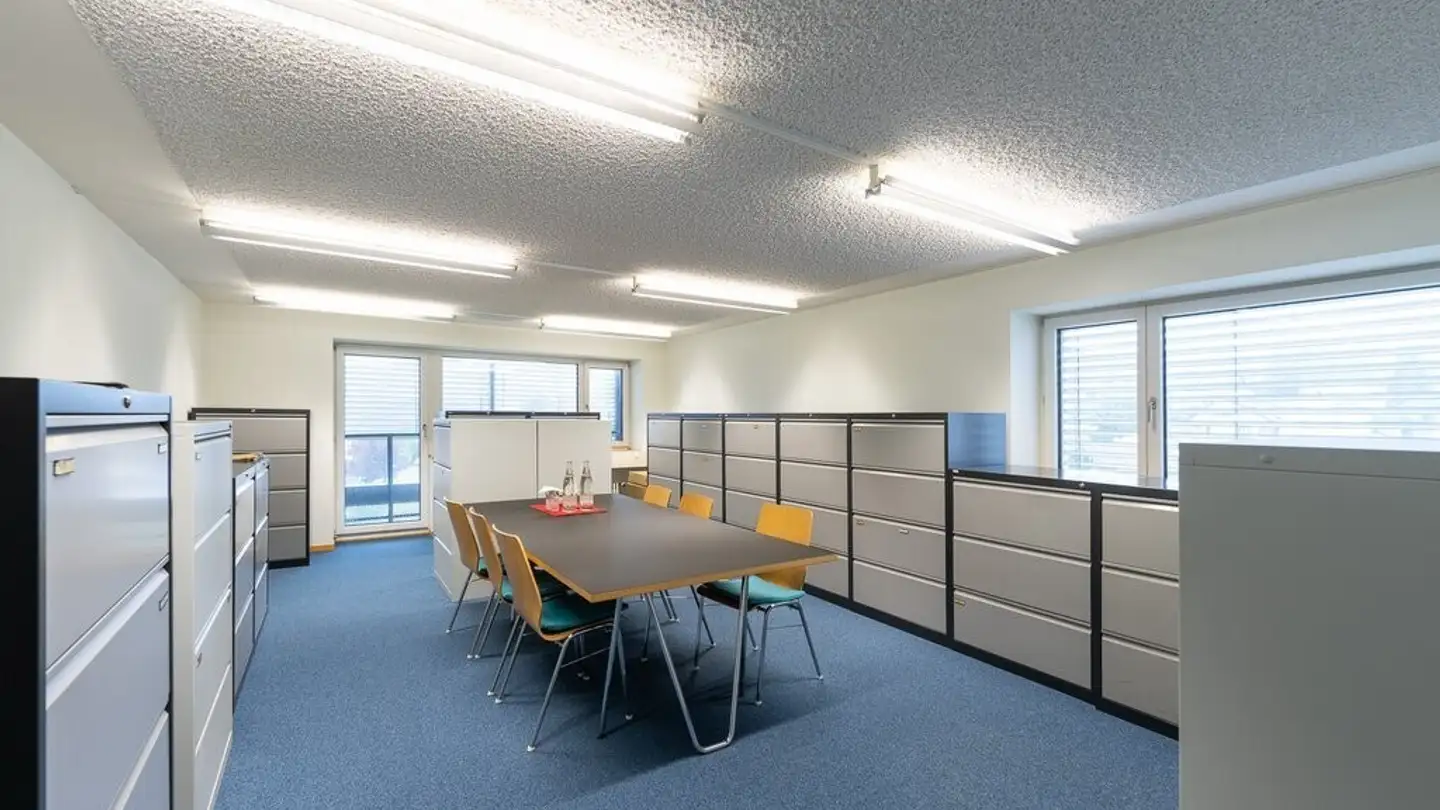 Bürofläche mieten - Bottmingerstrasse 75, 4104 Oberwil BL - Foto 2