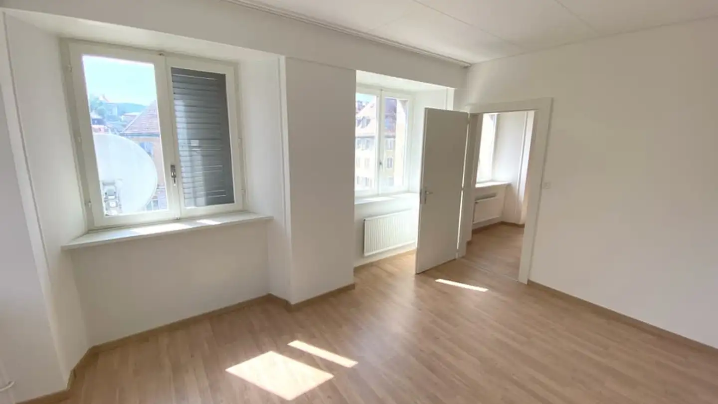 Appartamento in affitto - Rue De L'hôtel-De-Ville 6, 2300 La Chaux-de-Fonds - Photo 2