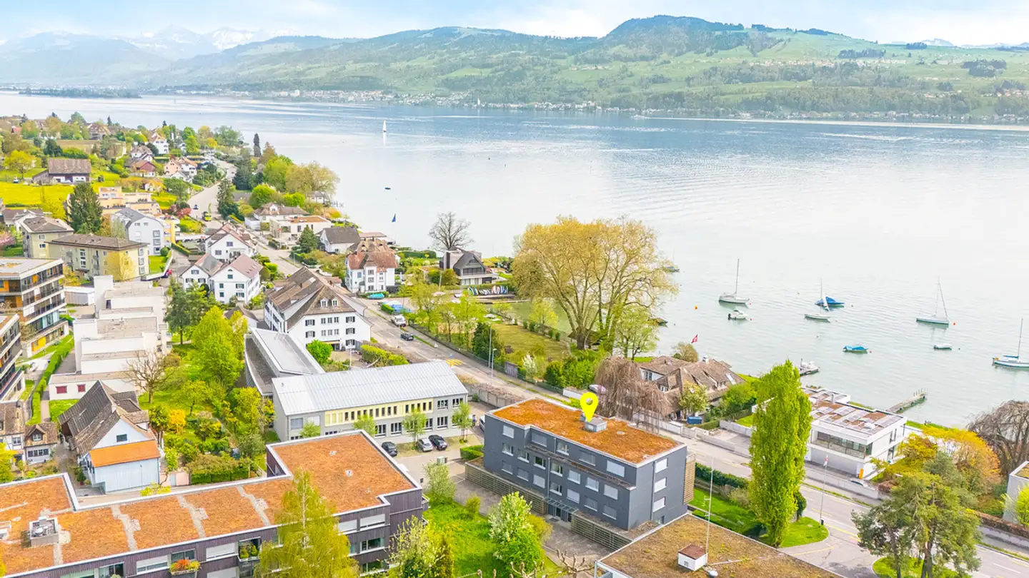 Appartamento in vendita - Seestrasse, 8712 Stäfa