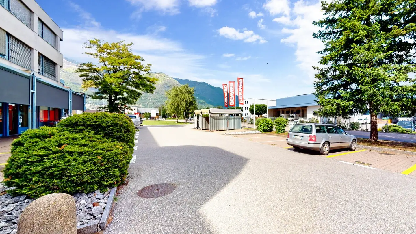 Spazio di archiviazione in affitto - 6573 Magadino