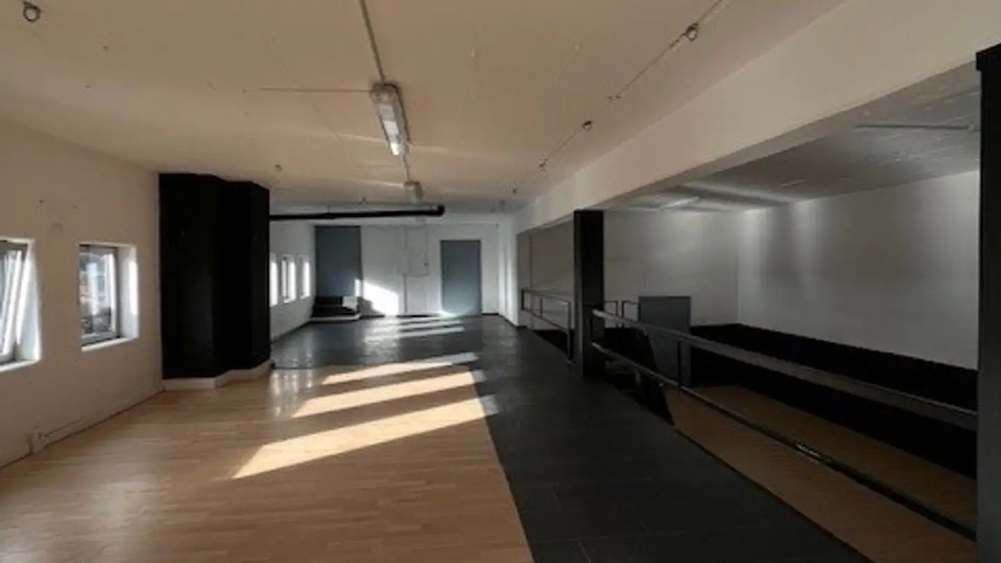 Gewerbe mieten - Suhrerstrasse 24, 5036 Oberentfelden - Foto 3