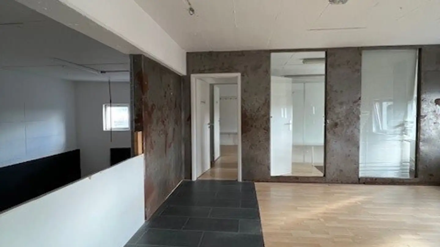 Gewerbe mieten - Suhrerstrasse 24, 5036 Oberentfelden - Foto 4