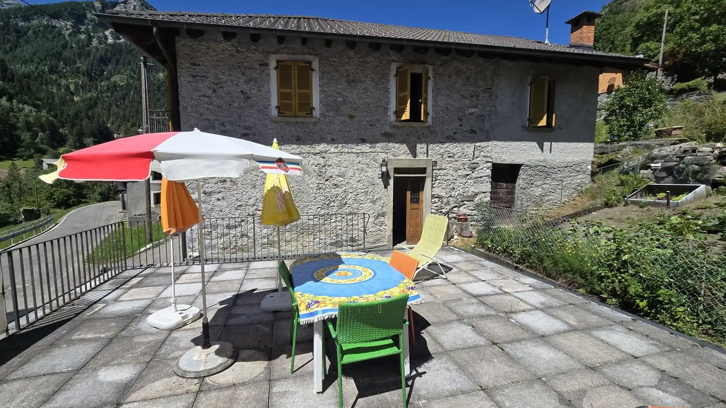 Casa singola in vendita - San Carlo, 6695 Piano di Peccia