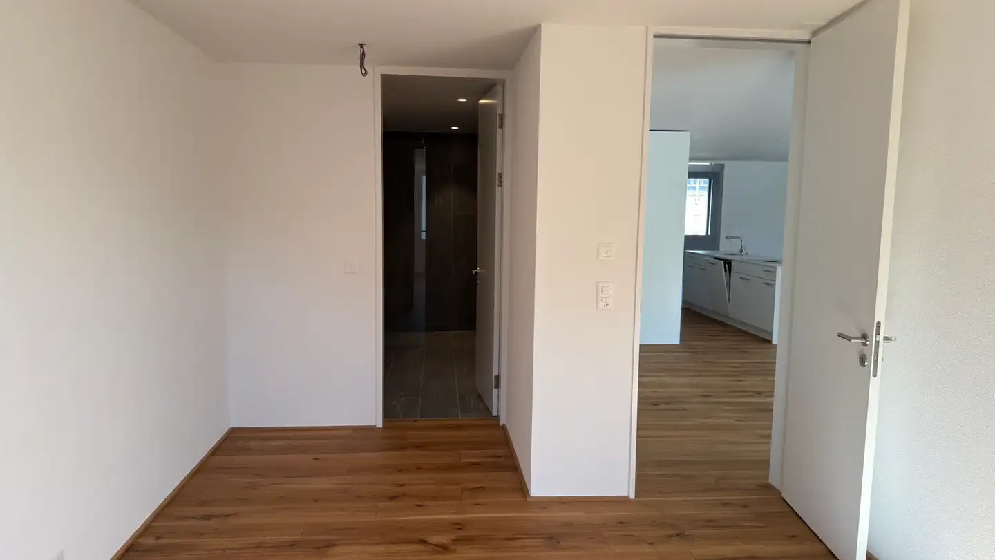 Apartment for rent - 7408 Cazis - Photo 4