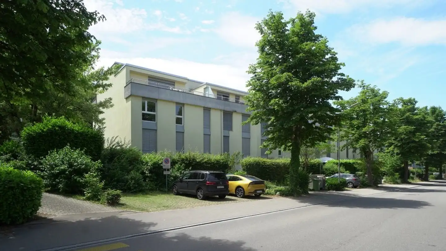 Tiefgaragenstellplatz mieten - Pilgerstrasse 14, 5405 Dättwil AG