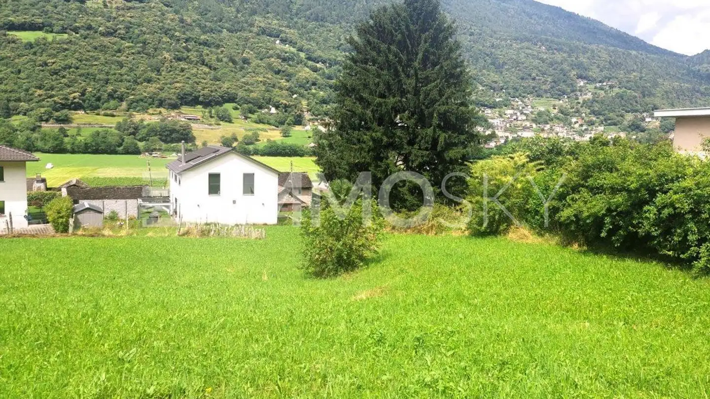 Terrain constructible à vendre - 6984 Pura