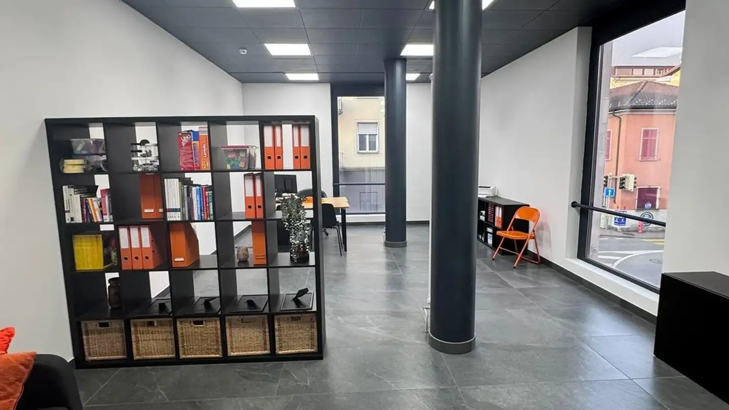 Commerciale in affitto - Via Serafino Balestra 6, 6600 Locarno - Foto 2