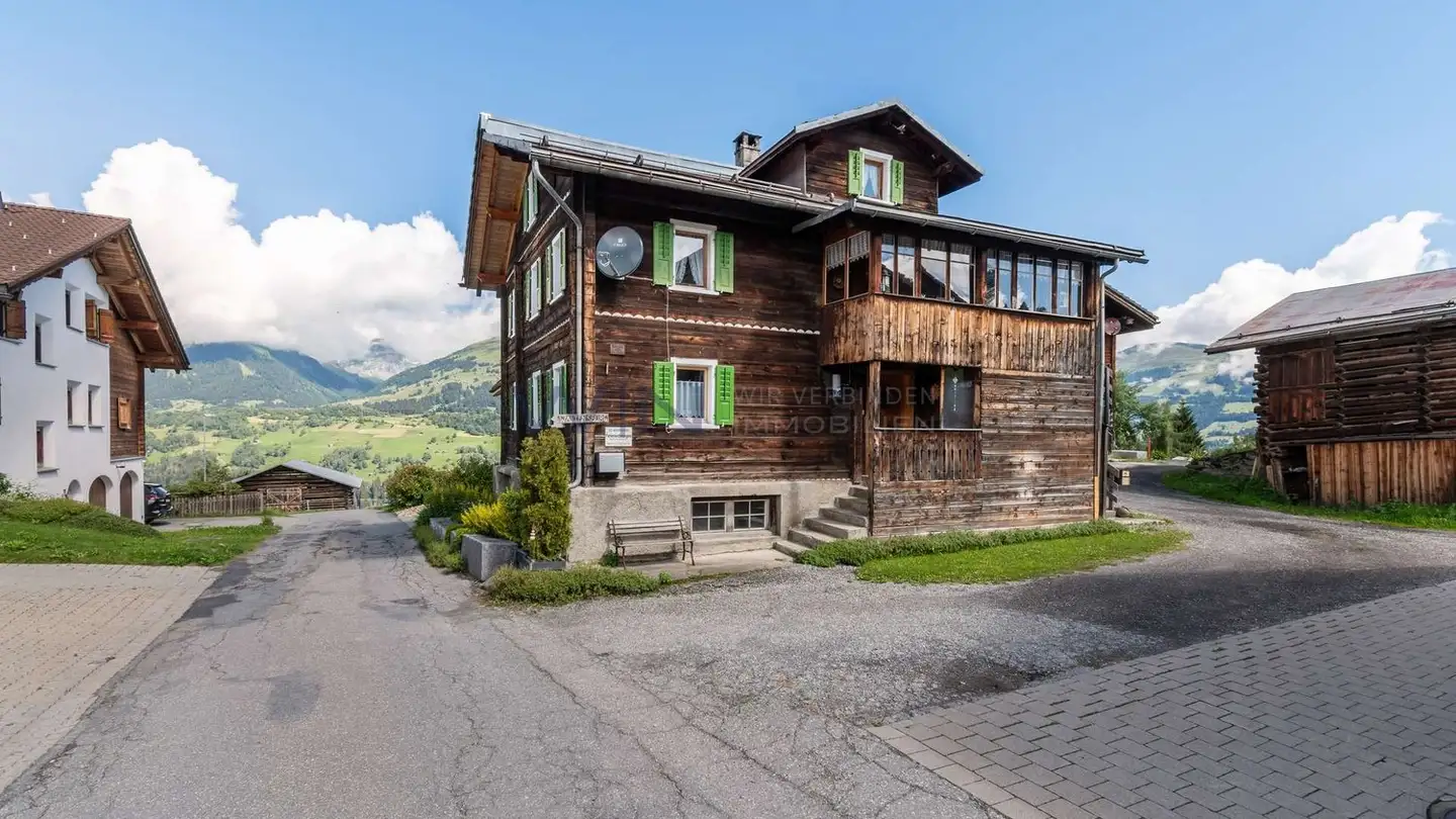 Casa bifamiliare in vendita - 7134 Obersaxen