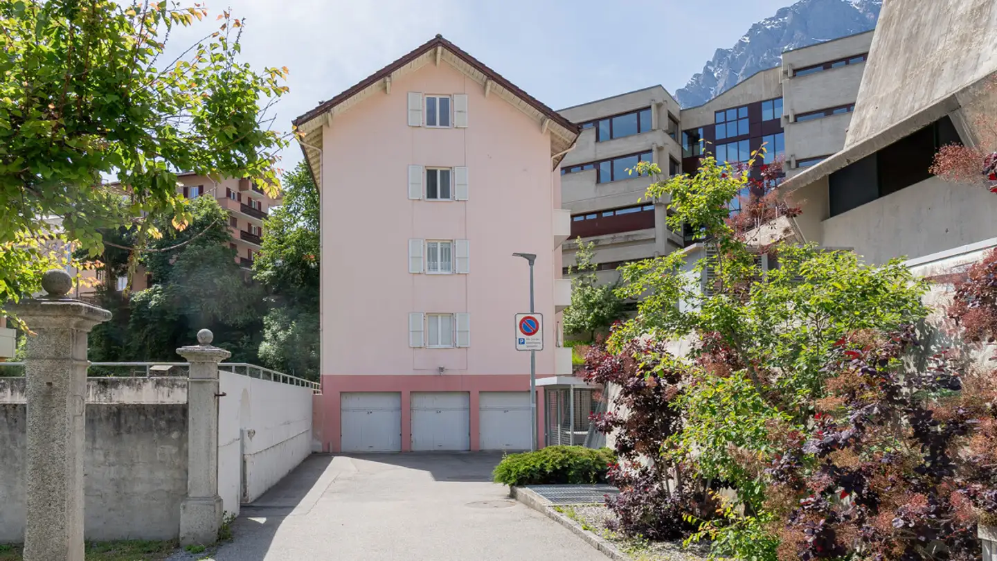 Residential building for sale - Hellmattenweg 11, 3900 Brig