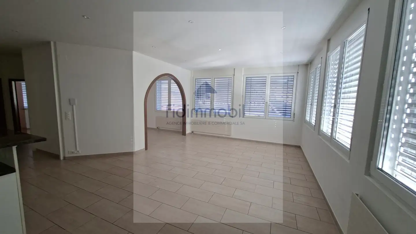 Appartement à louer - Rue Daniel-Jeanrichard, 2300 La Chaux-de-Fonds - Photo 2