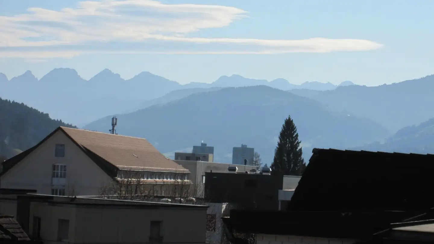 Dachgeschosswohnung mieten - Rickenstrasse 59, 9630 Wattwil - Foto 4