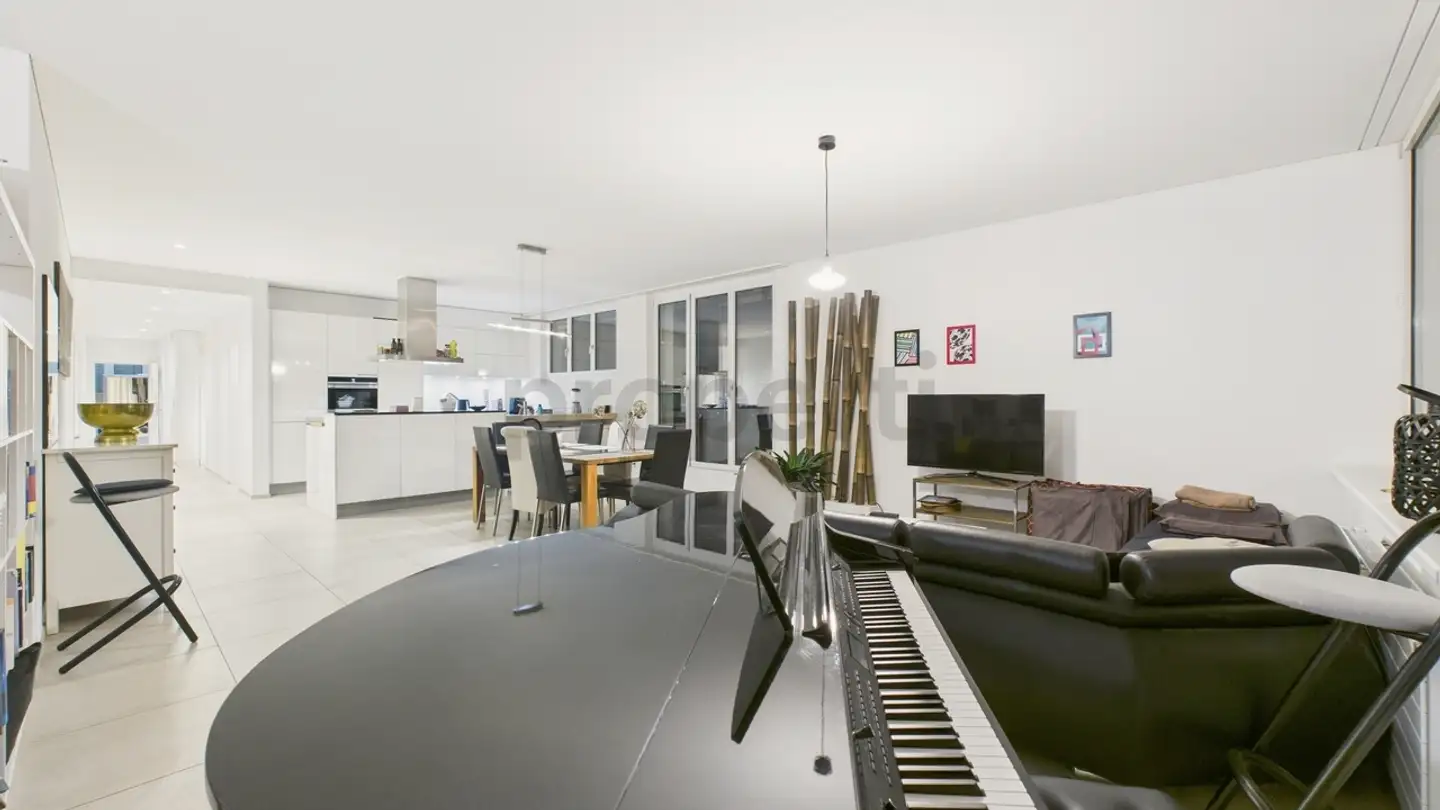 Apartment for rent - 8048 Zürich - Photo 2