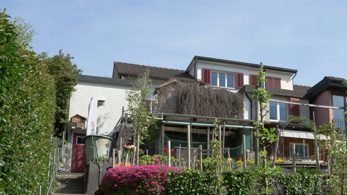 Casa bifamiliare in affitto - Talweg 12, 8707 Uetikon am See
