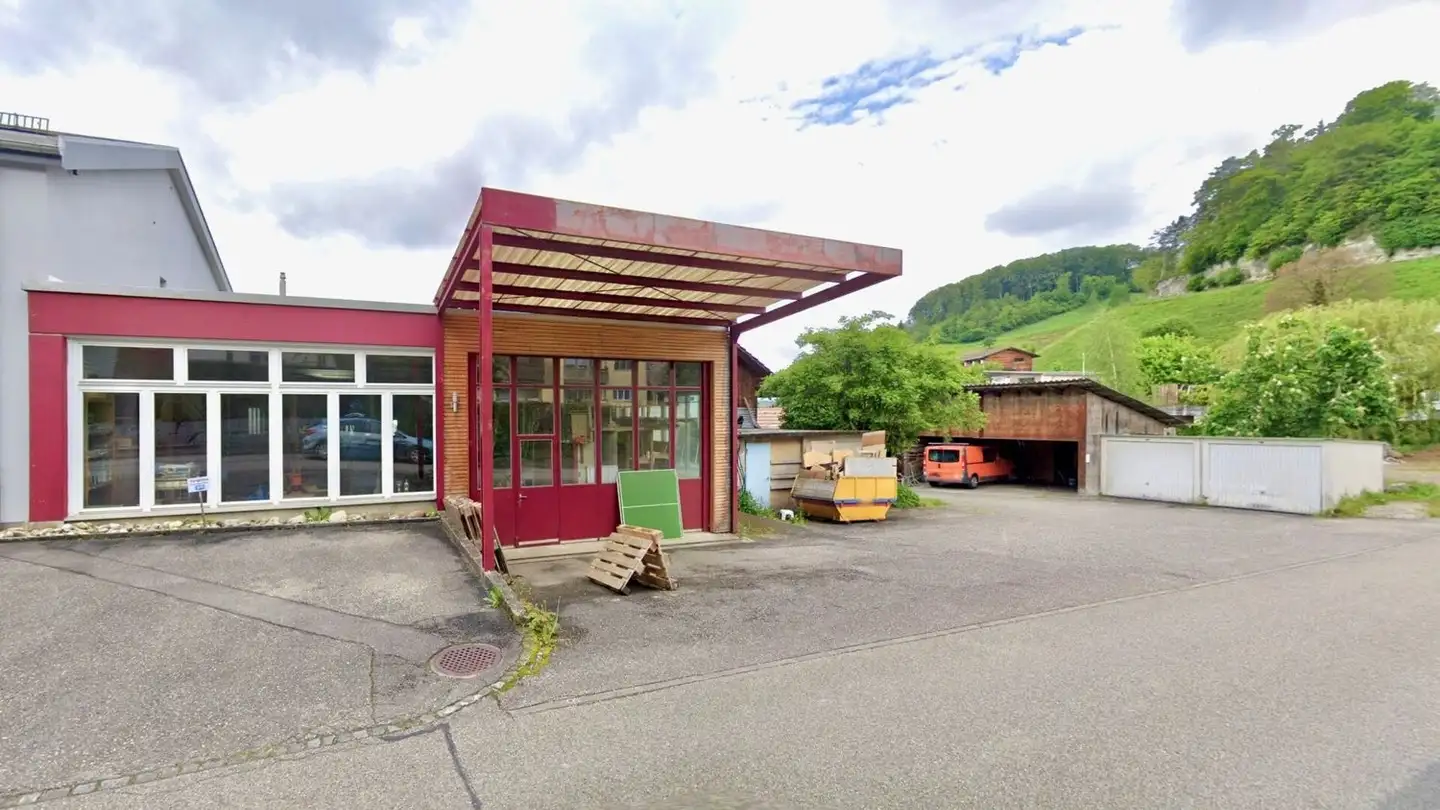 Commercial building plot for sale - 6147 Altbüron