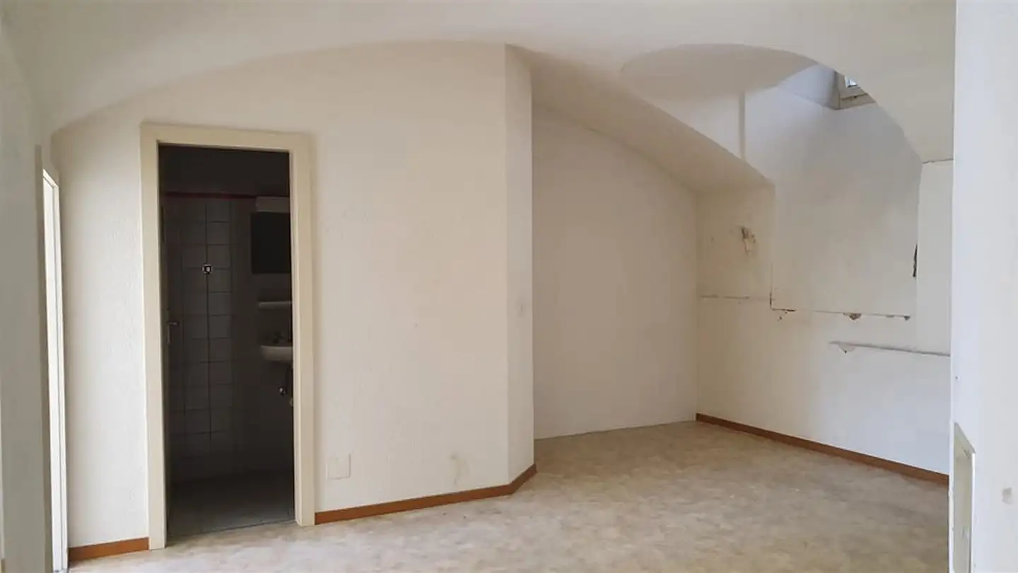 Commerciale in affitto - Rue De La Serre 3, 2000 Neuchâtel