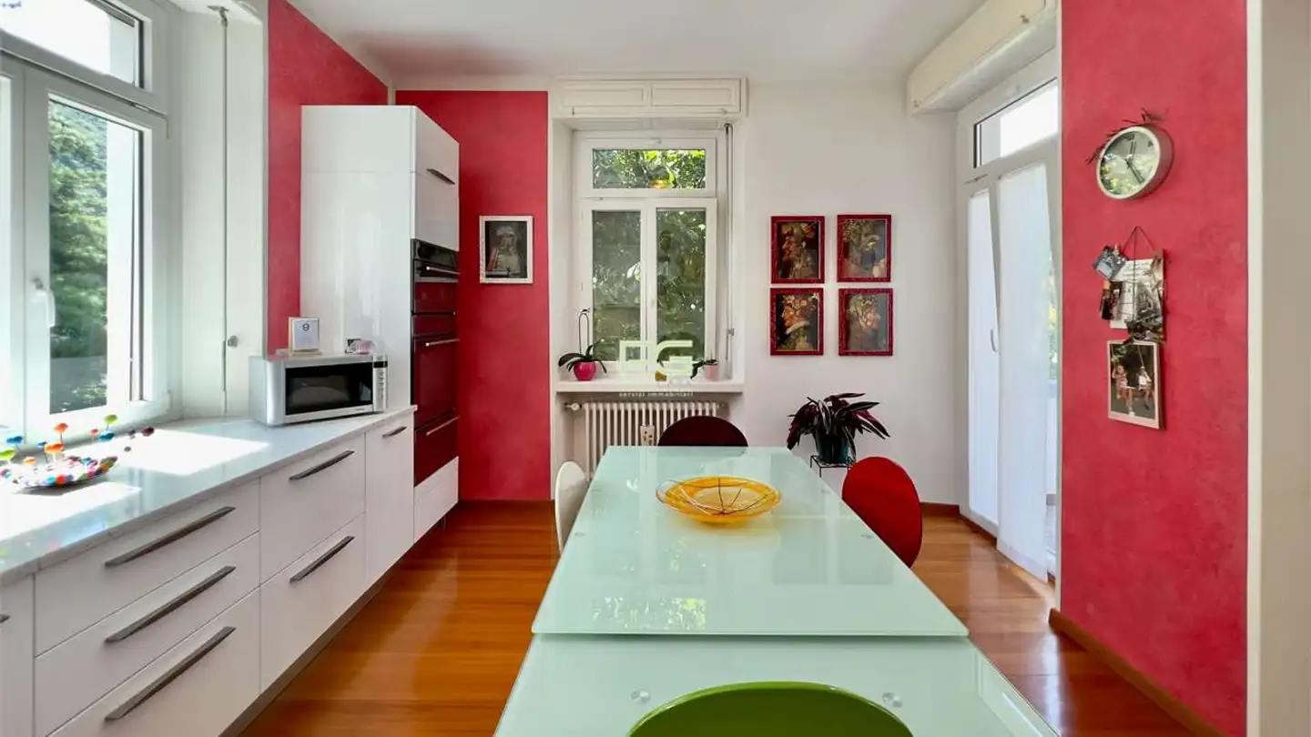 Villa in vendita - 6517 Arbedo