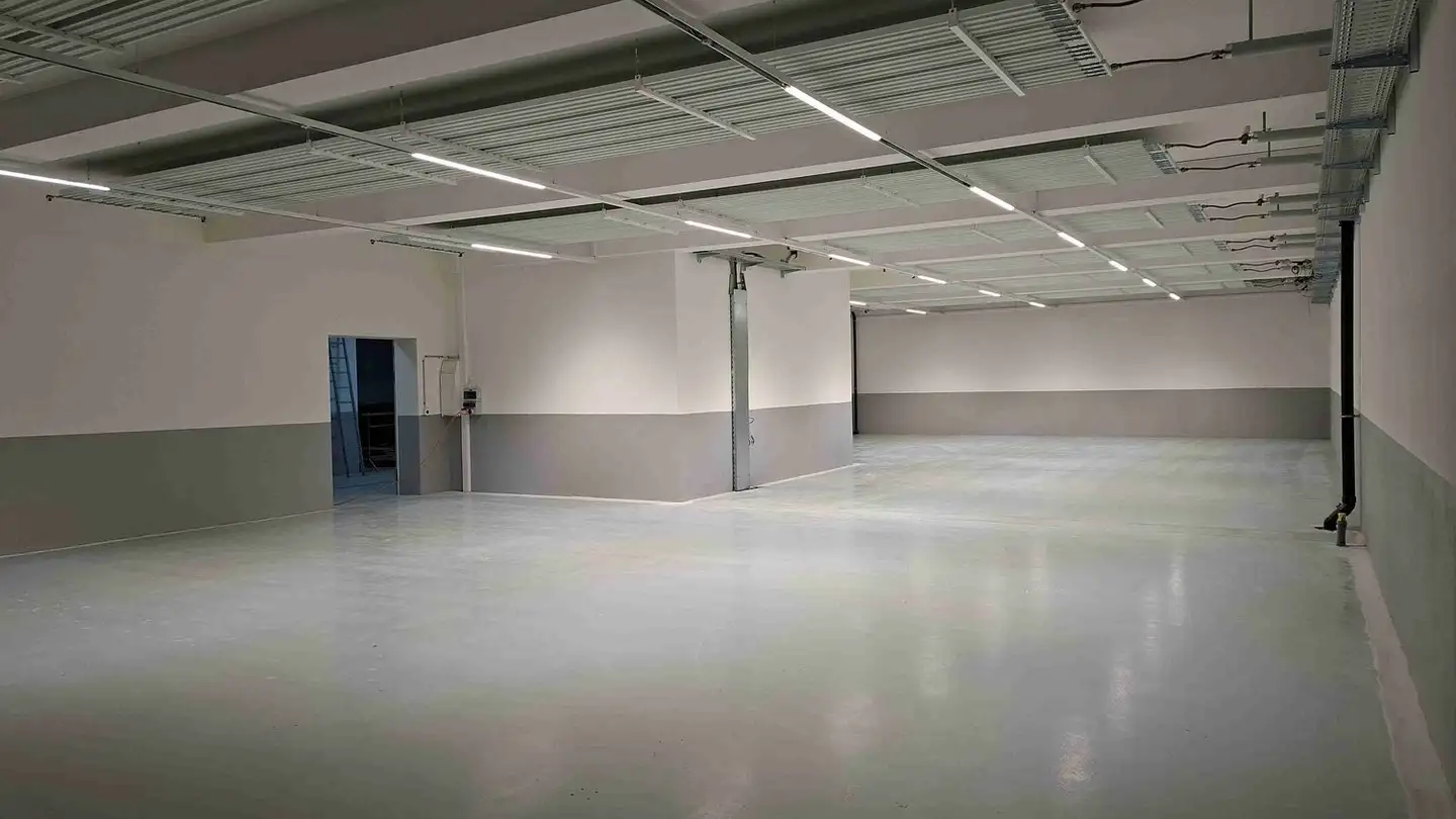 Immeuble industriel à louer - Herrenwisstrasse 20, 8180 Bülach - Photo 3