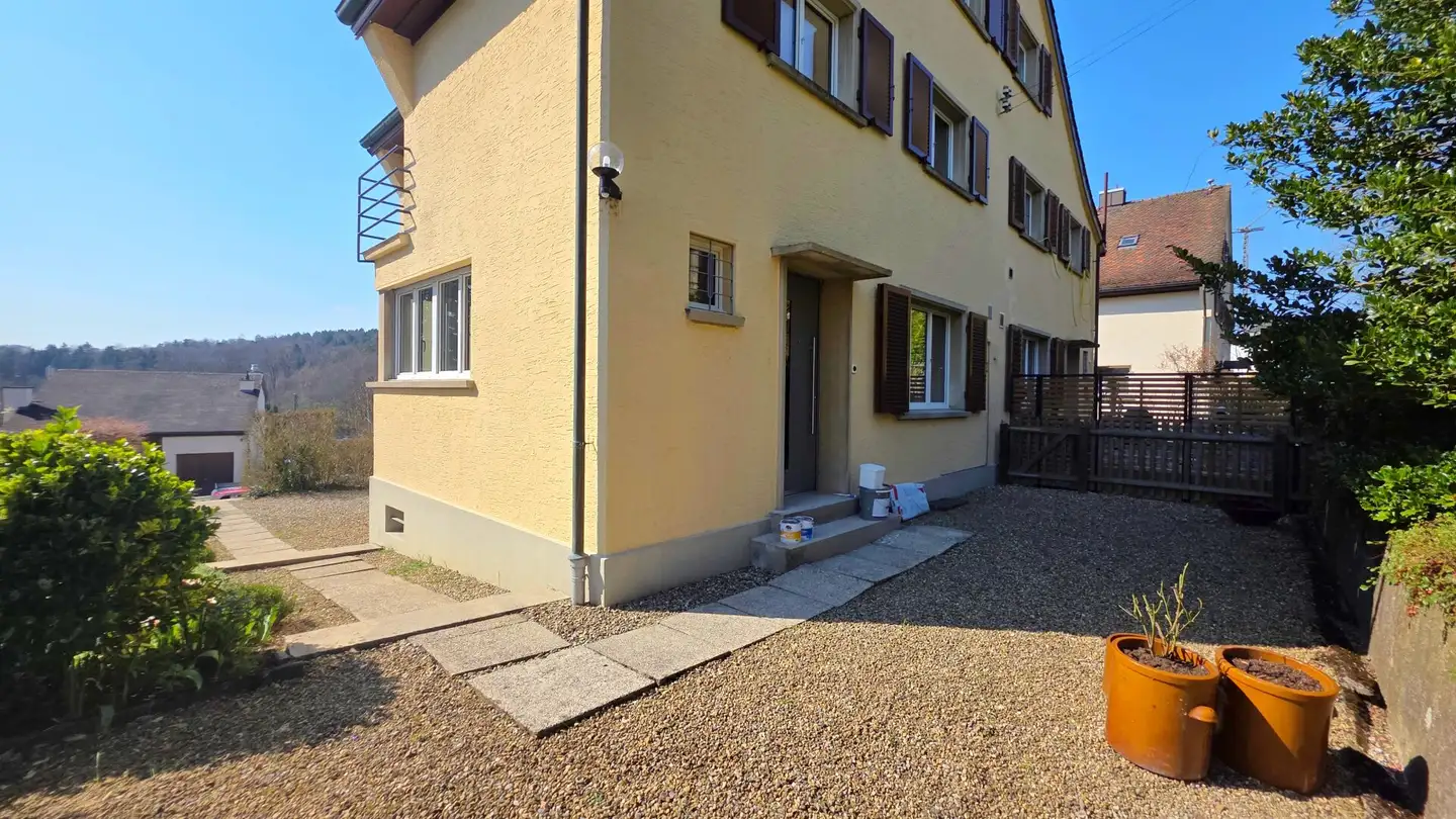 Single house for rent - Sonnenbergstrasse, 8212 Neuhausen am Rheinfall - Photo 2
