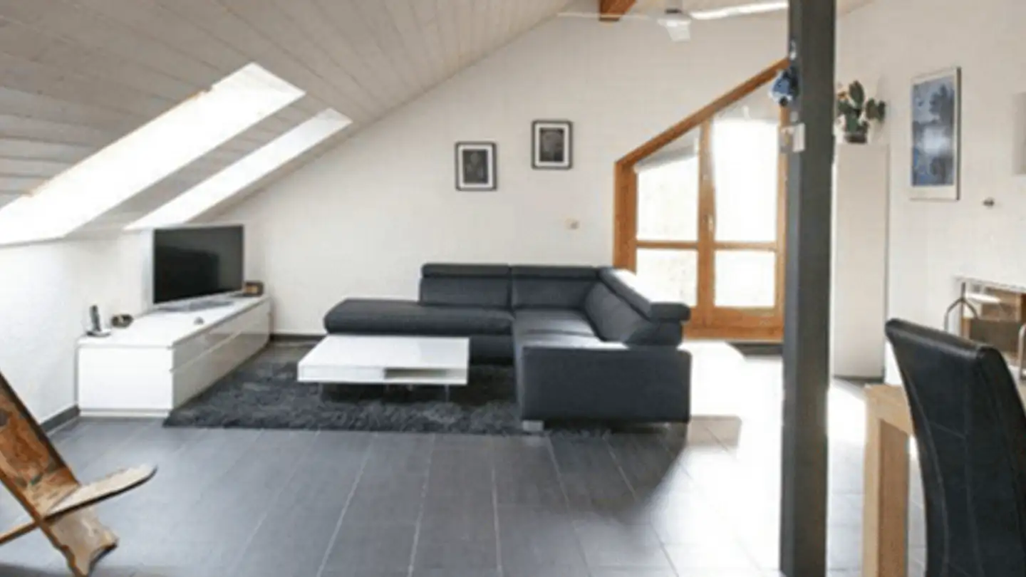 Dachgeschosswohnung kaufen - Bischofkänelweg 1, 2504 Biel/Bienne