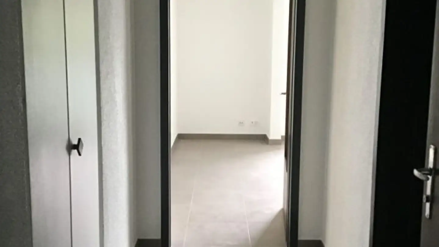 Apartment for rent - Route Du Communal 12, 2400 Le Locle - Photo 3