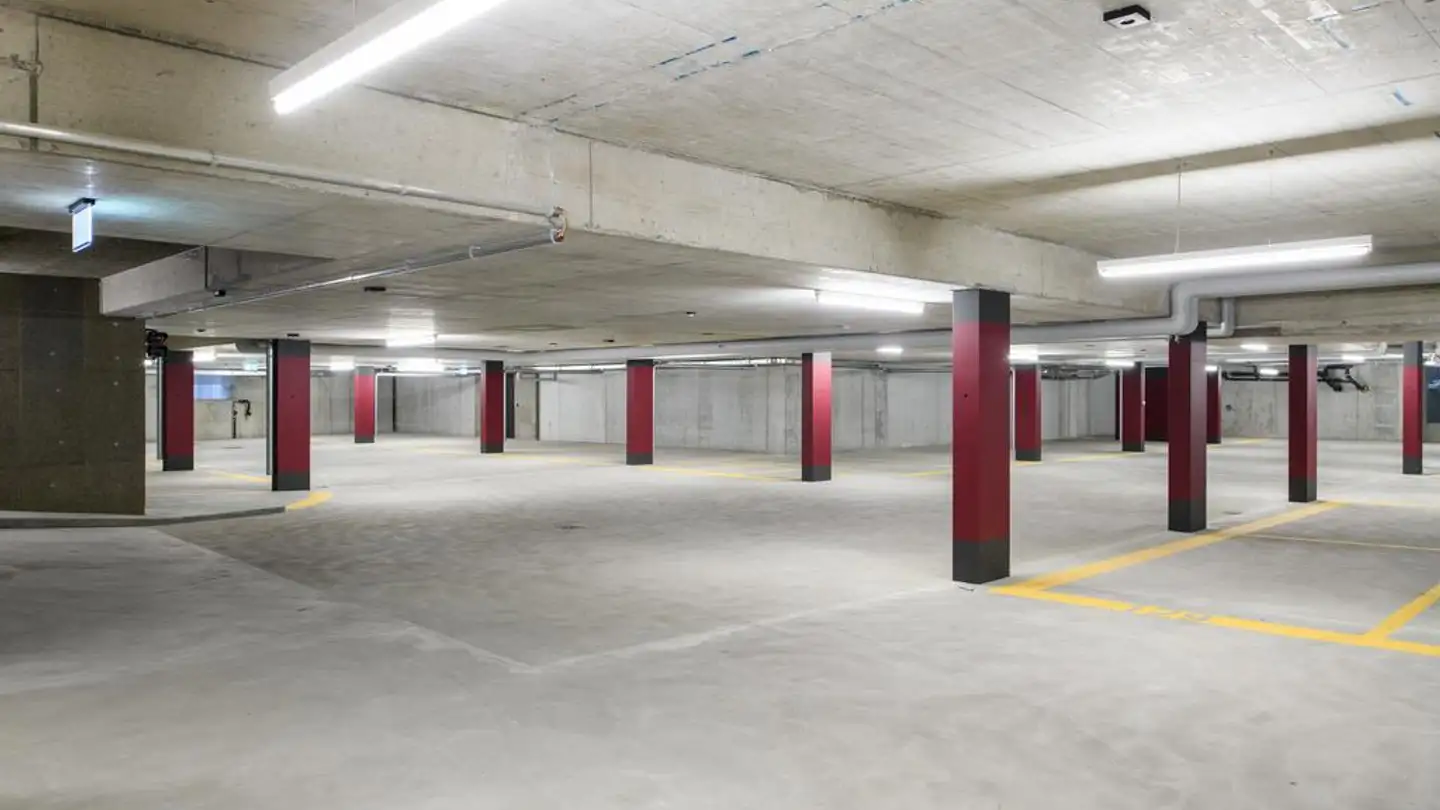 Underground parking space for rent - In Der Ey, 8047 Zürich