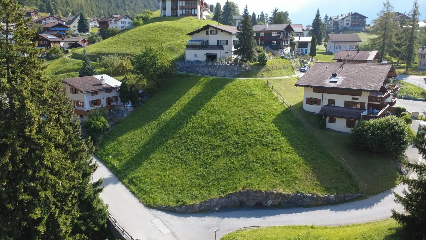 Terrain constructible à vendre - 7493 Schmitten (Albula)
