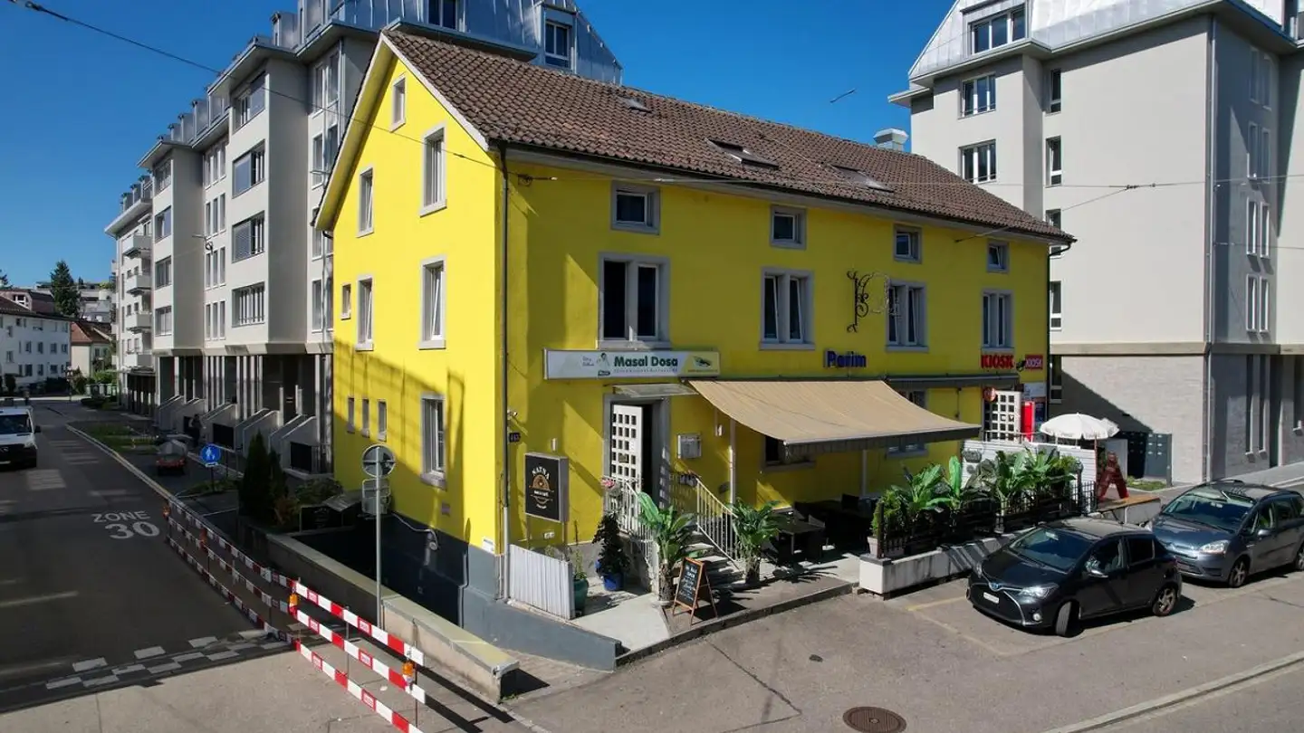 Mehrfamilienhaus kaufen - Schaffhauserstrasse 413, 8050 Zürich