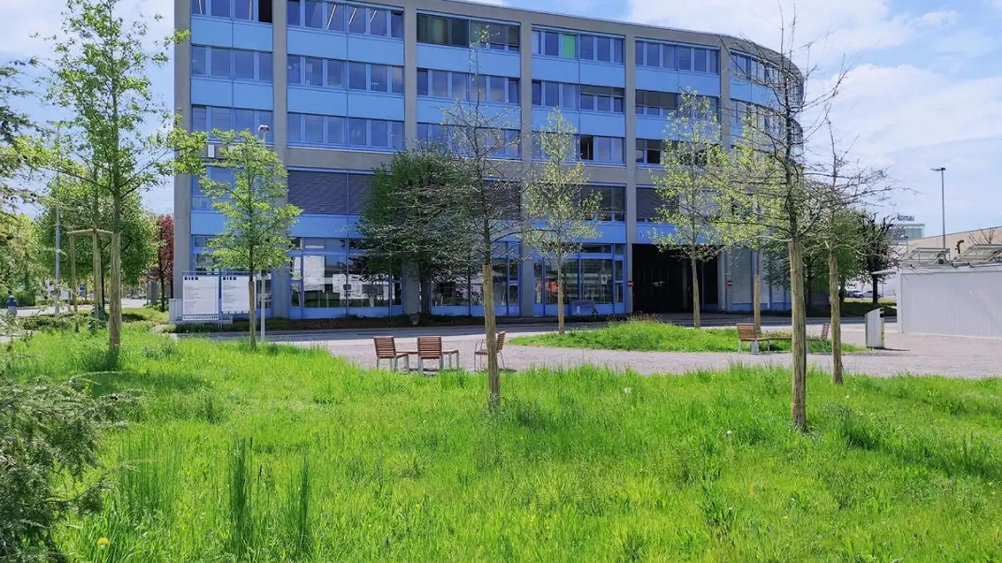 Bureau à louer - Riedstrasse 1, 6343 Rotkreuz