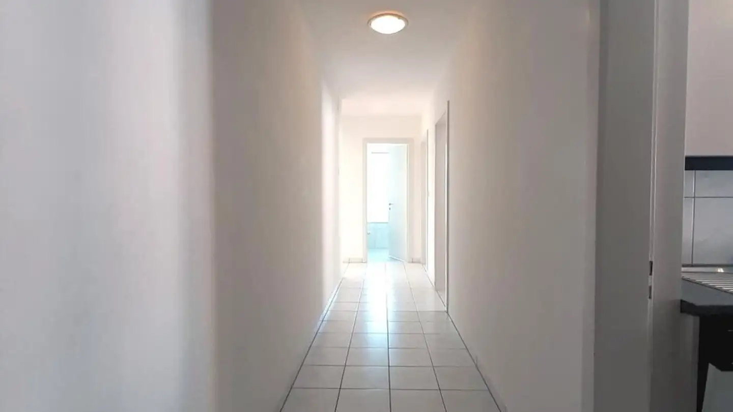 Apartment for rent - Nationalbahnweg, 4800 Zofingen - Photo 2