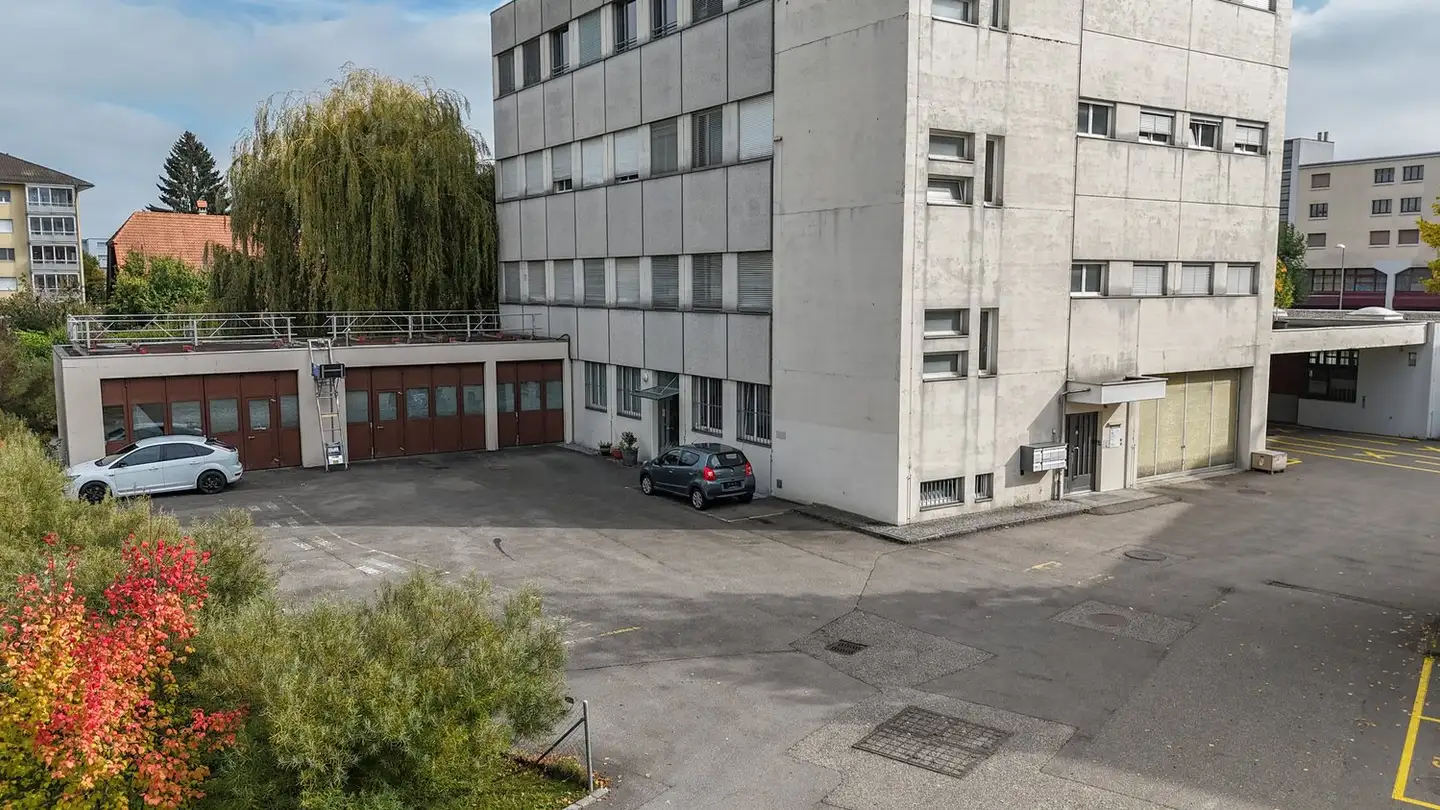 Mischgenutztes Gebäude kaufen - Hauptstrasse 73, 4528 Zuchwil - Foto 2