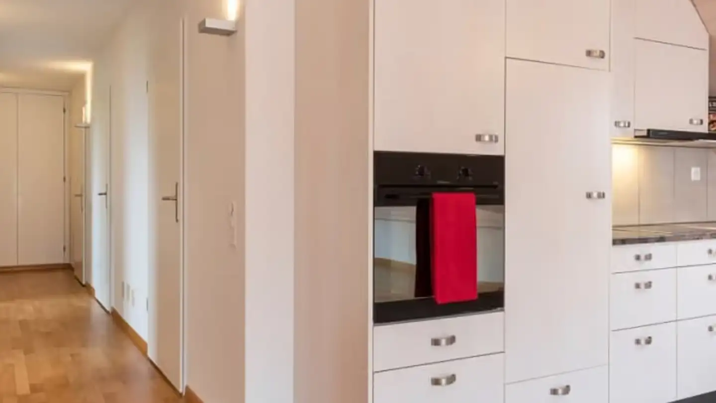 Dachgeschosswohnung mieten - Zuntwisweg 7, 8605 Gutenswil - Foto 2