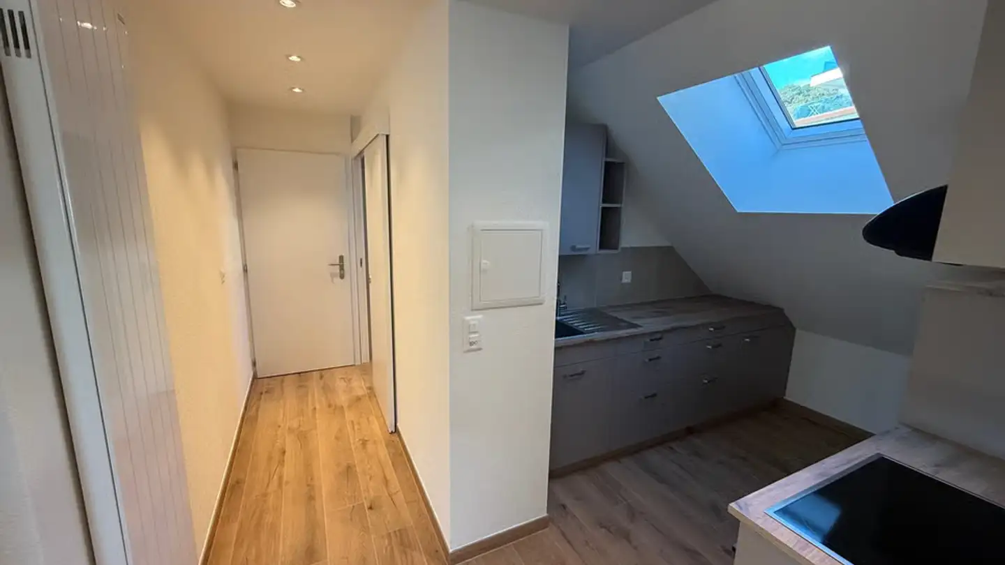 Wohnung mieten - Avenue Des Alpes 2, 2000 Neuchâtel - Foto 3