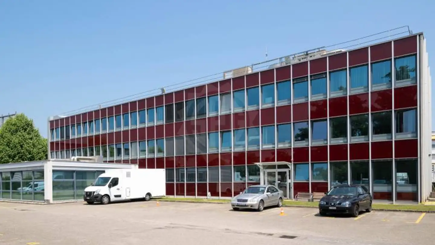 Commercial à louer - Route De Meyrin 267, 1217 Meyrin