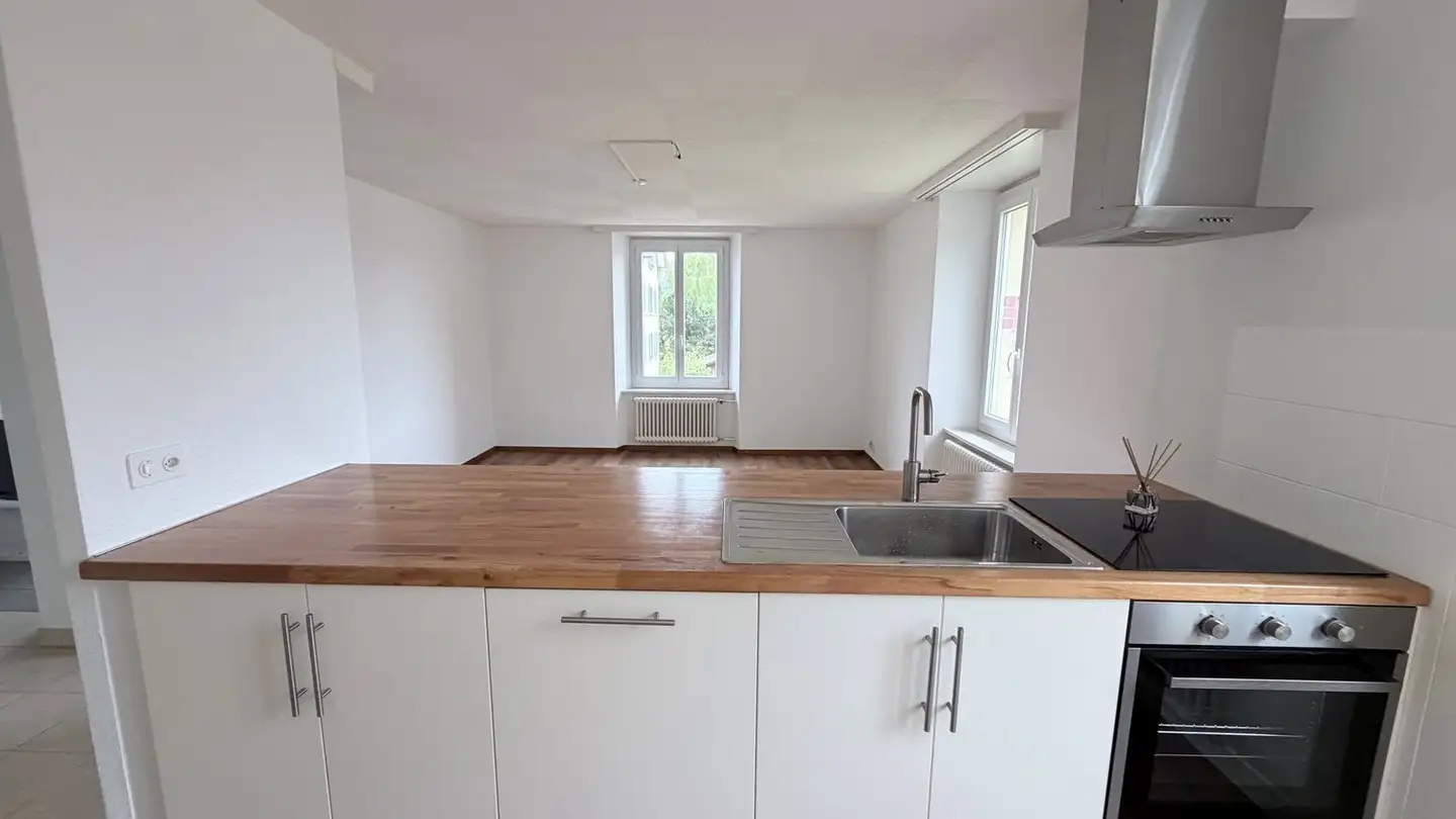 Wohnung mieten - Grand-Rue 43, 2054 Chézard-St-Martin - Foto 3