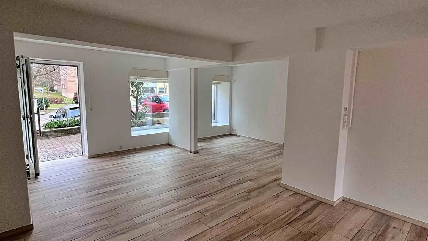 Commerciale in affitto - Chapfstrasse 6, 8625 Gossau ZH