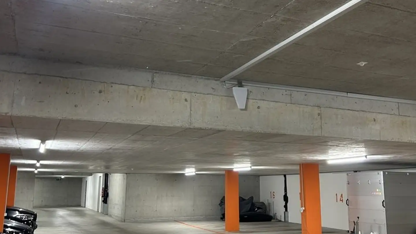 Tiefgaragenstellplatz mieten - Mellingerstrasse, 5405 Dättwil AG - Foto 3