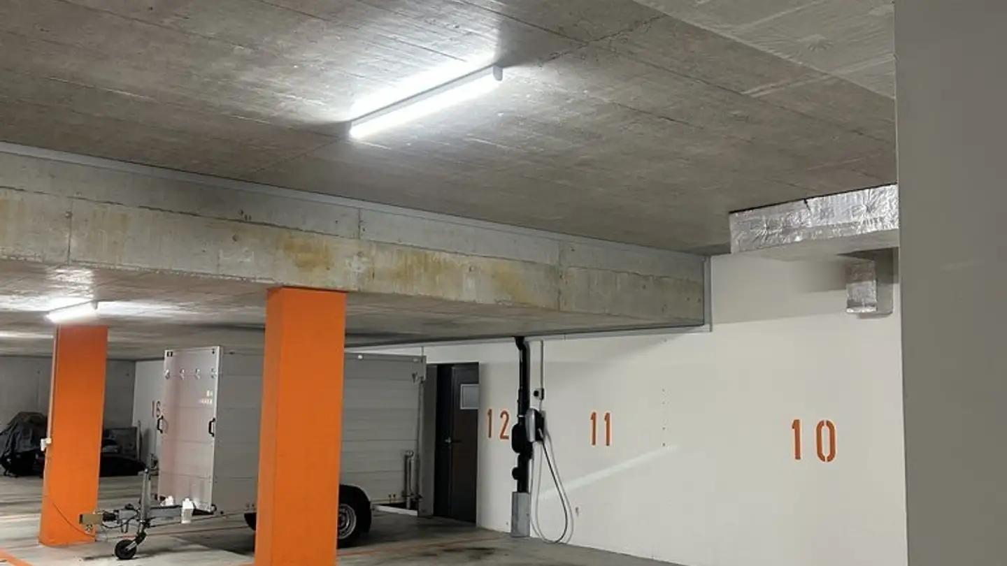 Tiefgaragenstellplatz mieten - Mellingerstrasse, 5405 Dättwil AG - Foto 4